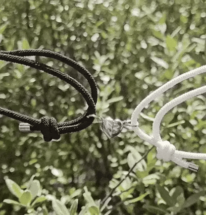 SoleMates™ Magnetic Heart Bracelet Set